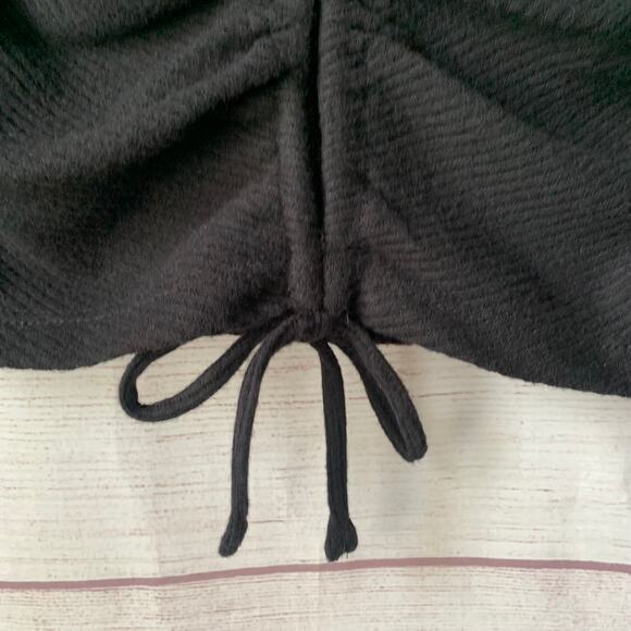 Wild Fable Black Crop Top Shirt with Keyhole Front Tie String Long Sleeves Small - Picture 3 of 12